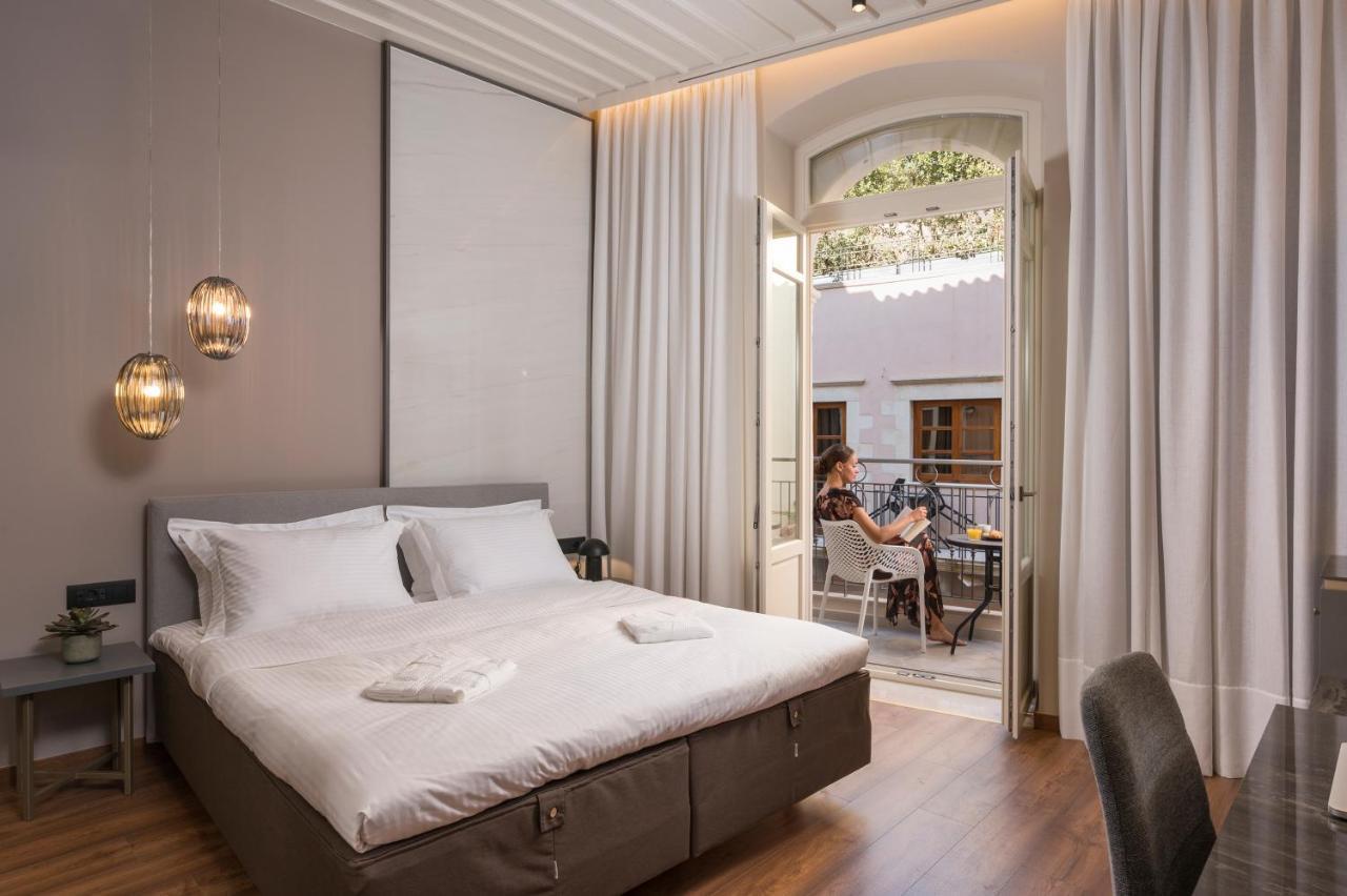 Veneri Boutique Suites ハニア エクステリア 写真
